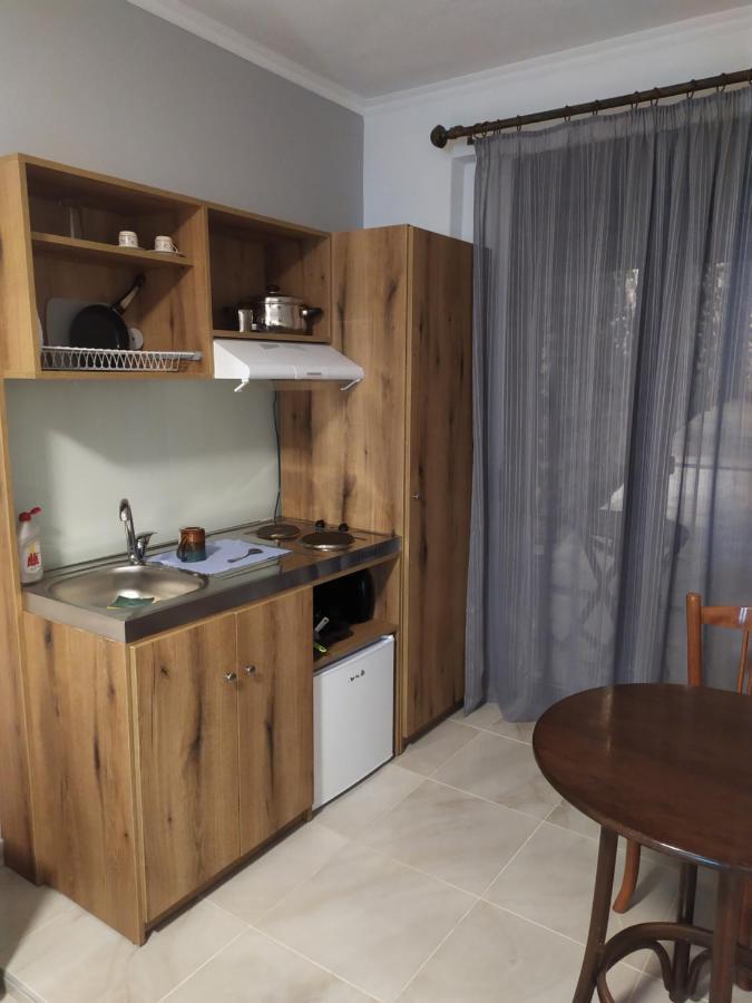 Smallhotel - Vevi 外观 照片